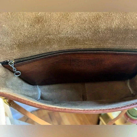 Vintage 1970s NYC Coach Convertible Clutch 397-5137 - British Tan Leather - Picture 16 of 17